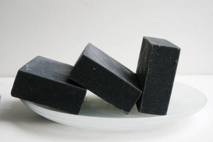 Meteor Mint Charcoal Salt Bar